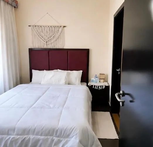 Pool View Furnished In Porto *